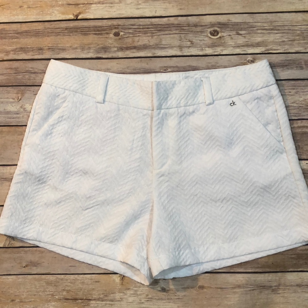 NWOT Calvin Klein Textured White Short